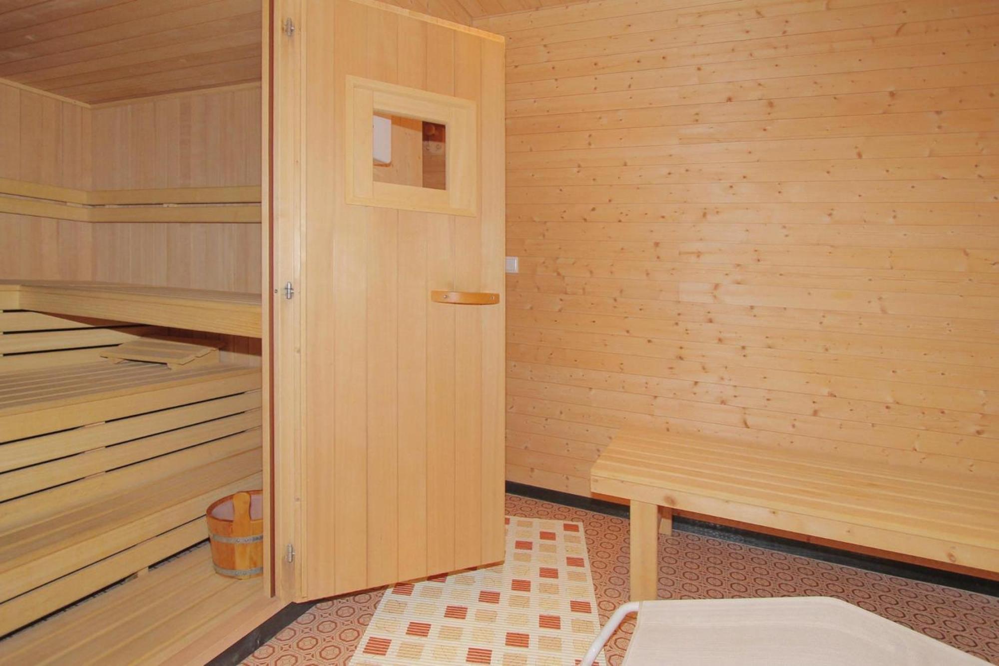 Residence Gritschhof, Ласес Екстериор снимка