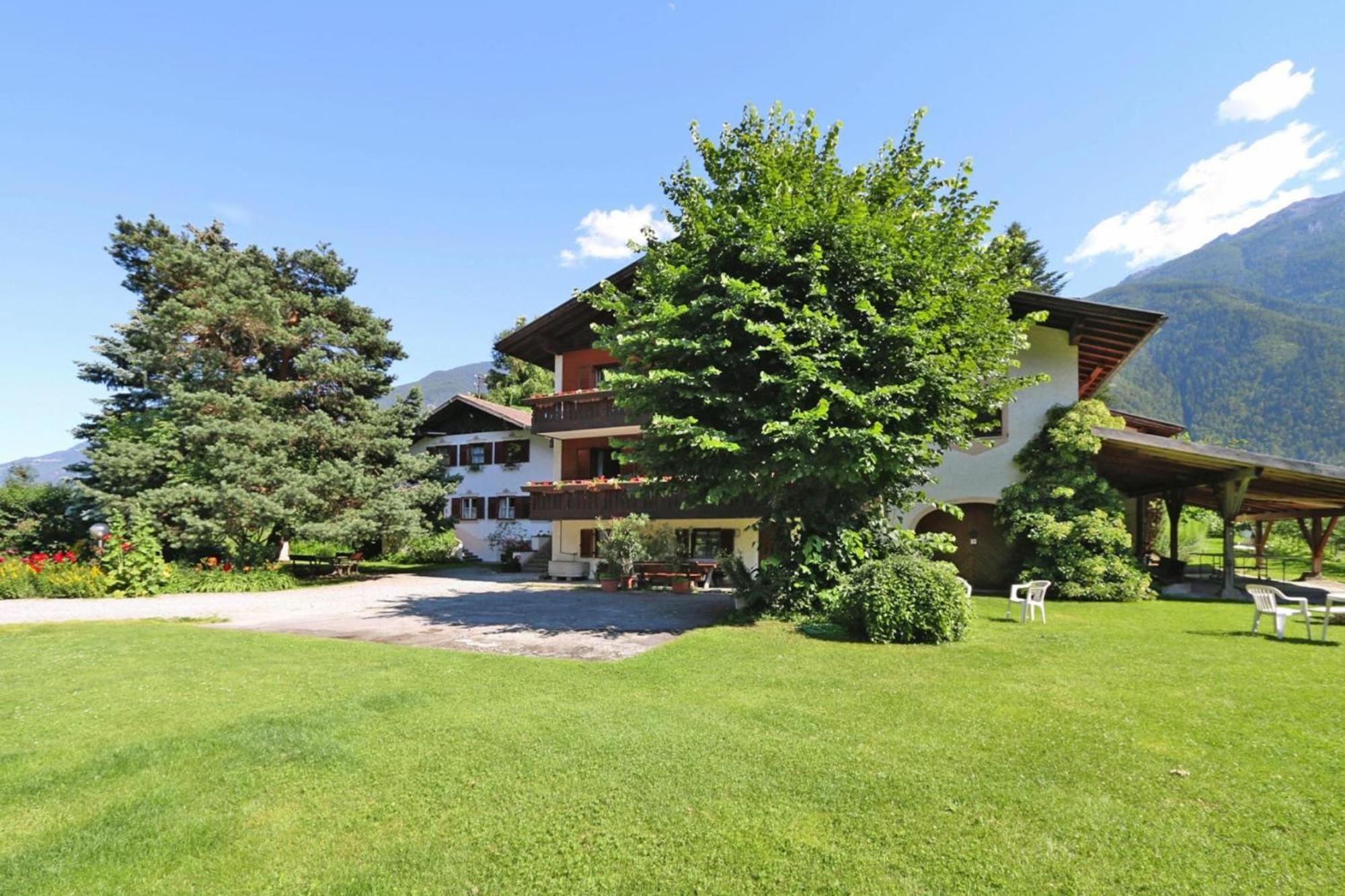 Residence Gritschhof, Ласес Екстериор снимка